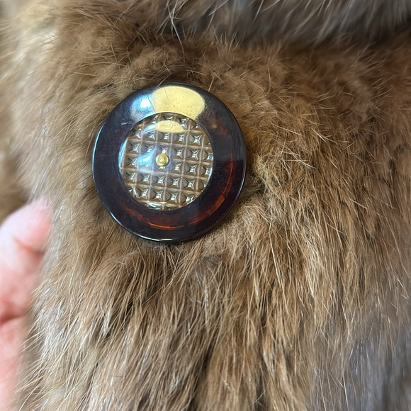 Vintage Cropped Brown Fur Coat - Picture 11 of 12